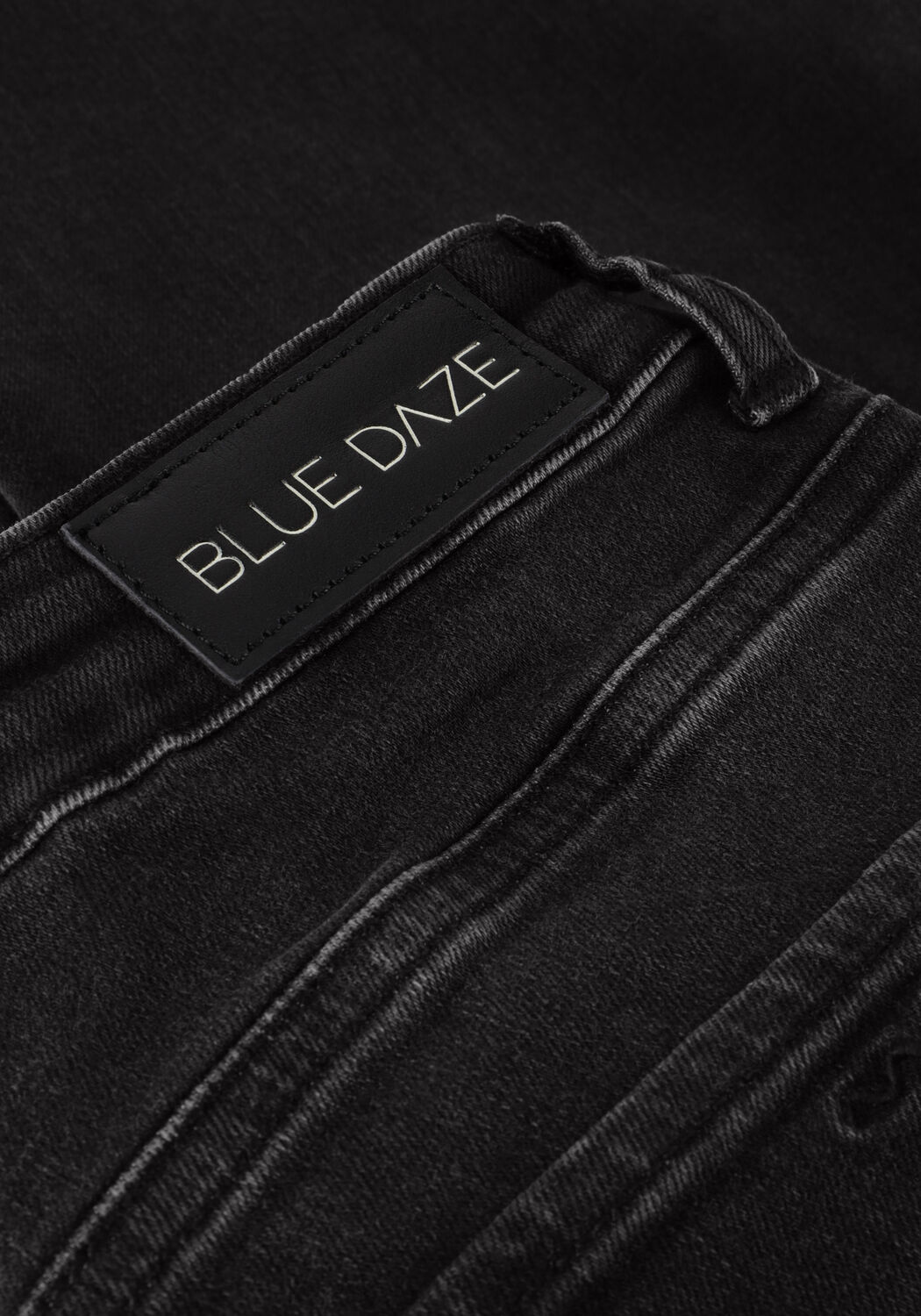 Zwarte SUMMUM Flared jeans JULIET SKINNY FLARED JEANS JULIA BLACK BLACK - large