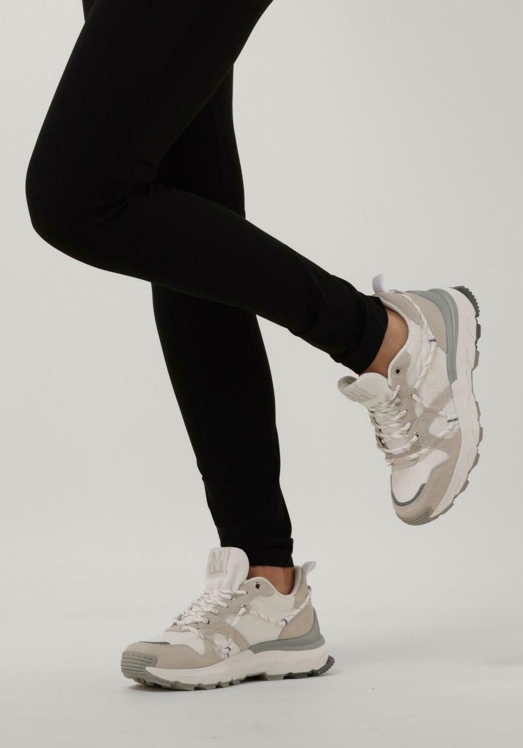 Witte NAPAPIJRI Lage sneakers HILLVERT - large