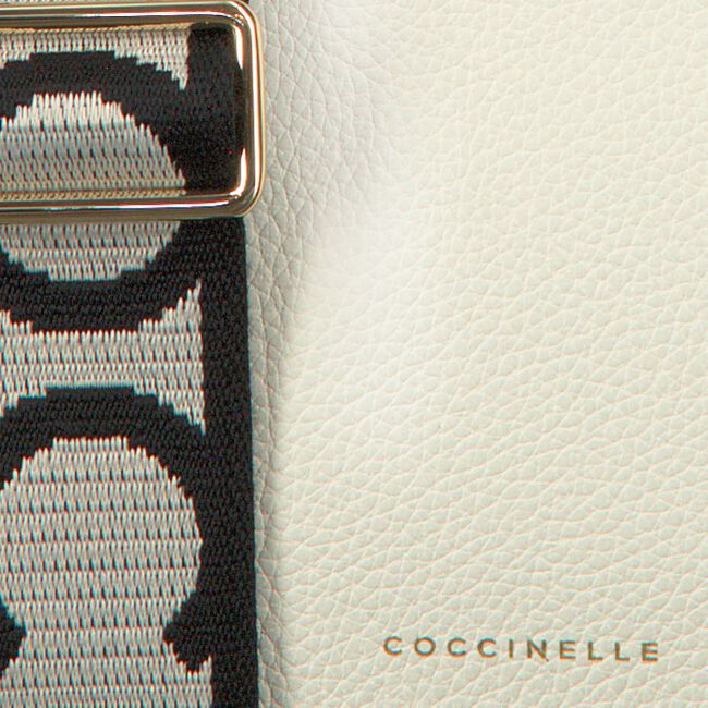 Witte COCCINELLE Schoudertas TEBE Witte COCCINELLE Schoudertas TEBE - large