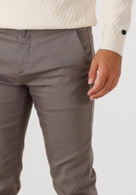 Lichtgrijze CAST IRON Korte broek RISER CHINO - large