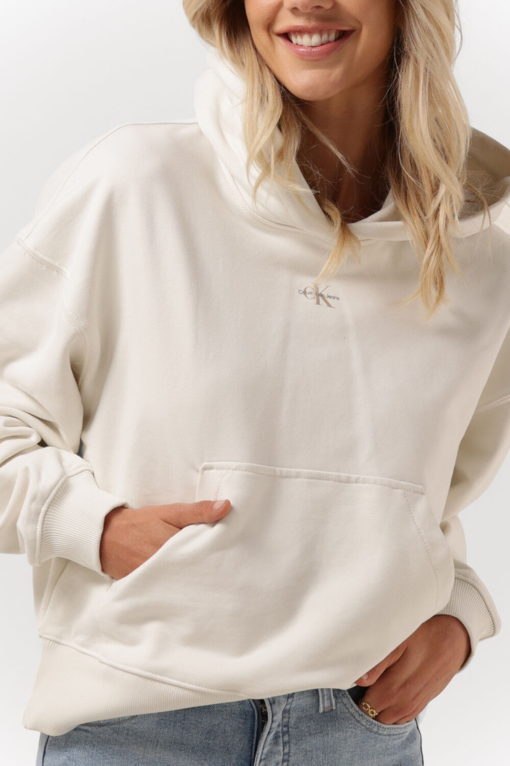 gebroken wit calvin klein sweater micro monologo hoodie