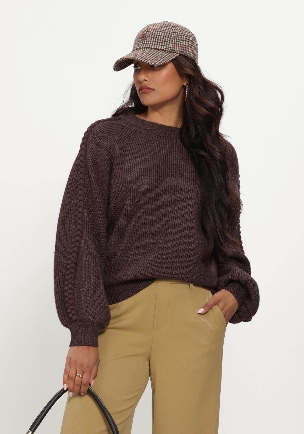 Bruine OBJECT Trui OBJHANNAH L/S RE KNIT PULLOVER NOOS - large
