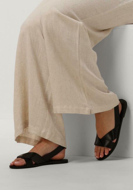 Zwarte VAGABOND SHOEMAKERS Sandalen TIA 2.0 001 Zwarte VAGABOND SHOEMAKERS Sandalen TIA 2.0 001 - large