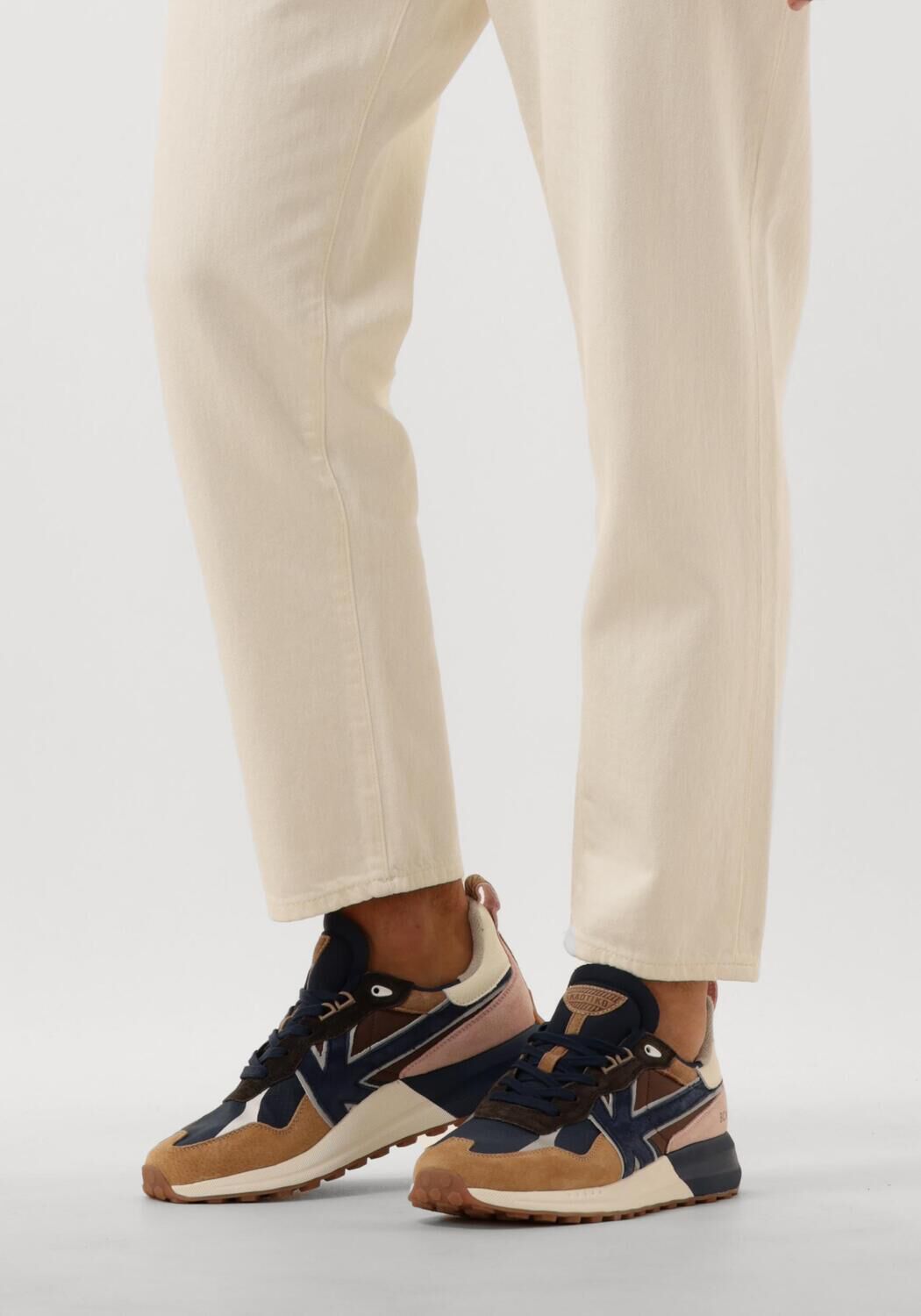 Bruine KAOTIKO Lage sneakers VANCOUVER EARTH MAN - large