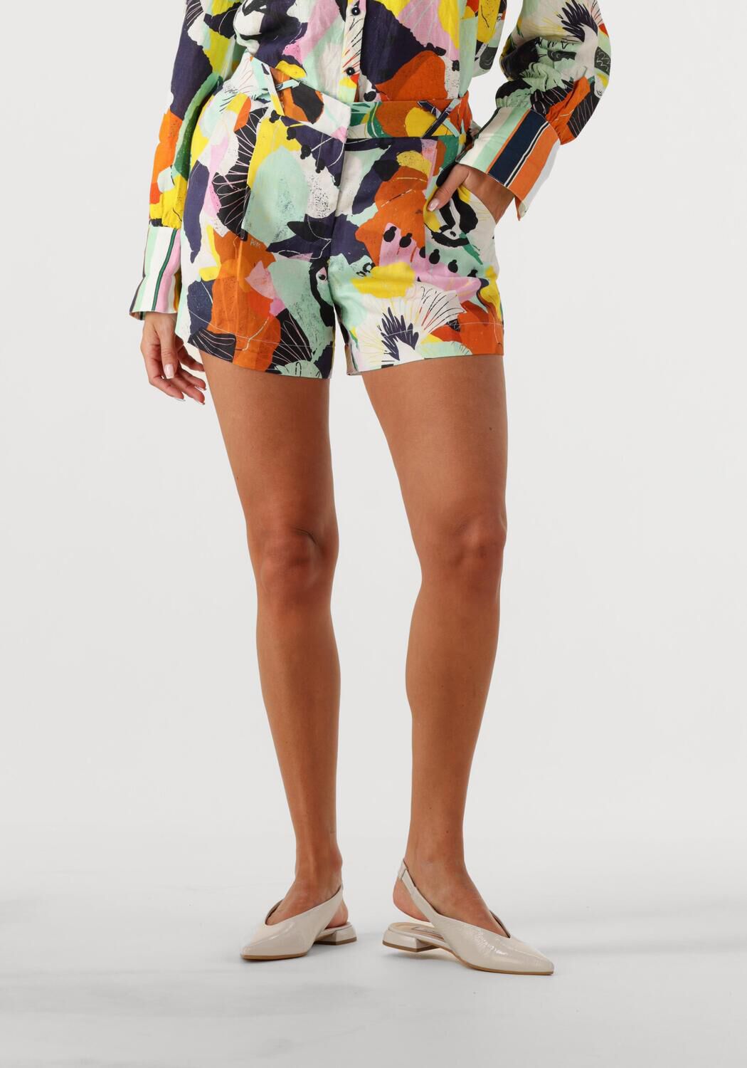 POM AMSTERDAM Dames Broeken Paradise Linen Short Multi