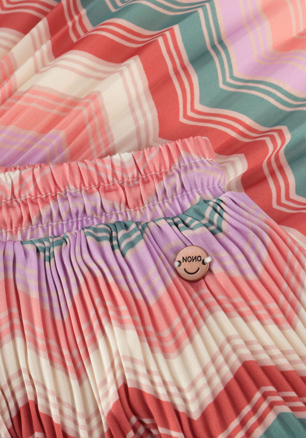 Multi NONO Minirok NULAN PLLISSEE AOP SKIRT - large
