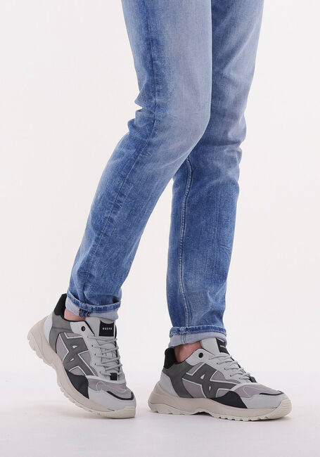 Grijze NUBIKK Lage sneakers ROSS TREK Grijze NUBIKK Lage sneakers ROSS TREK - large
