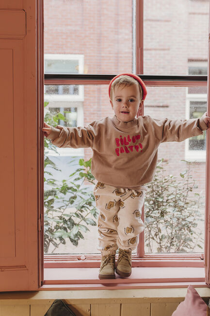 Beige Sproet & Sprout Sweater SWEATSHIRT PILLOW PARTY - large