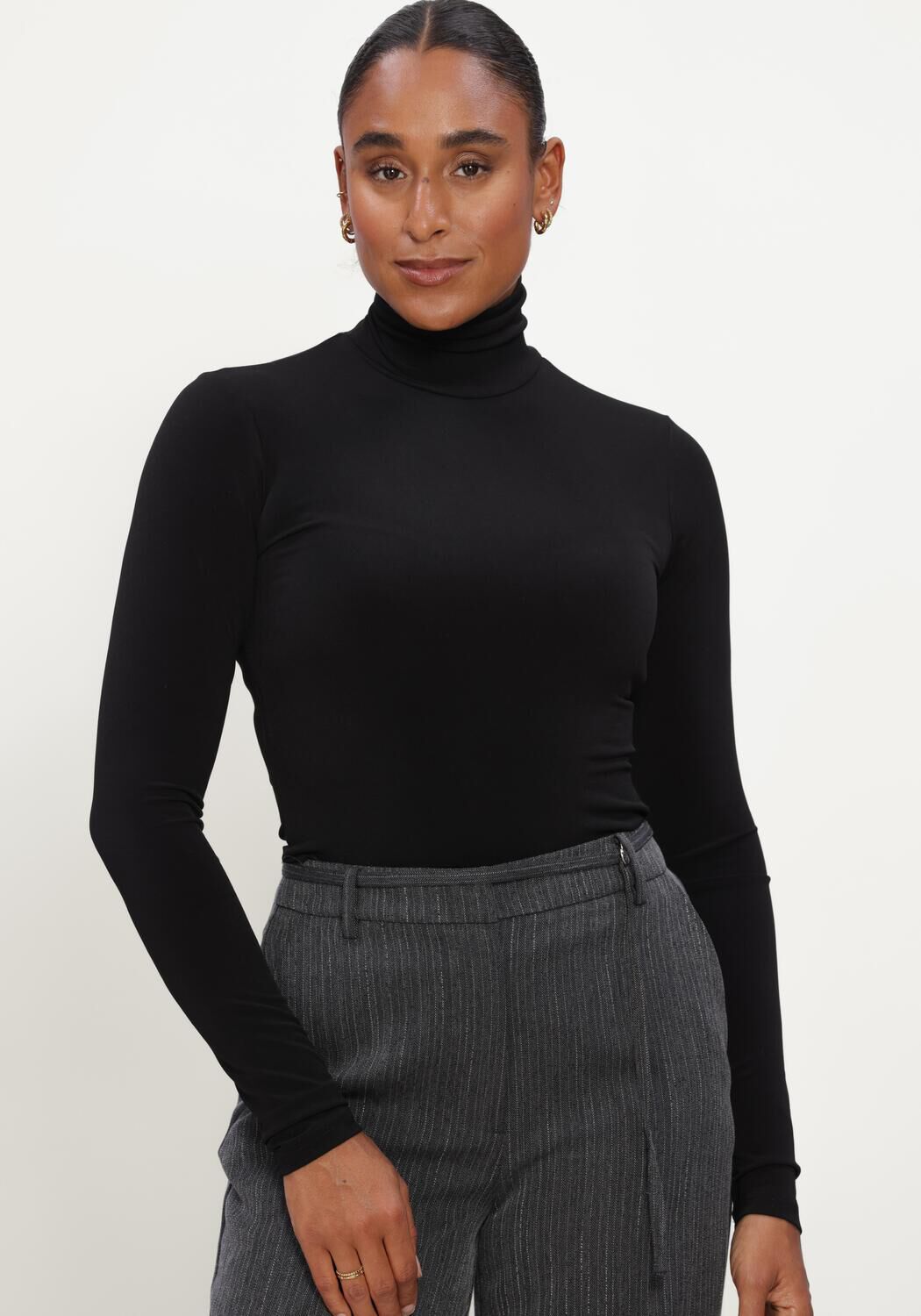 Zwarte NOTRE-V Top NV-INGER - large