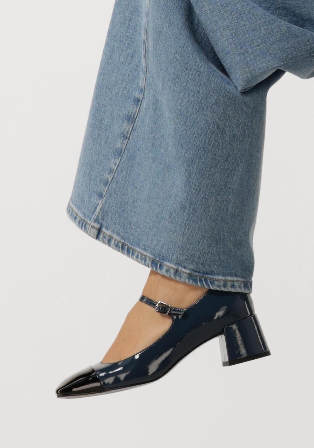 Blauwe BIBI LOU Pumps 536Z20VK - large