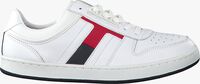 Witte TOMMY HILFIGER Lage sneakers RETRO CORPORATE LEATHER - medium