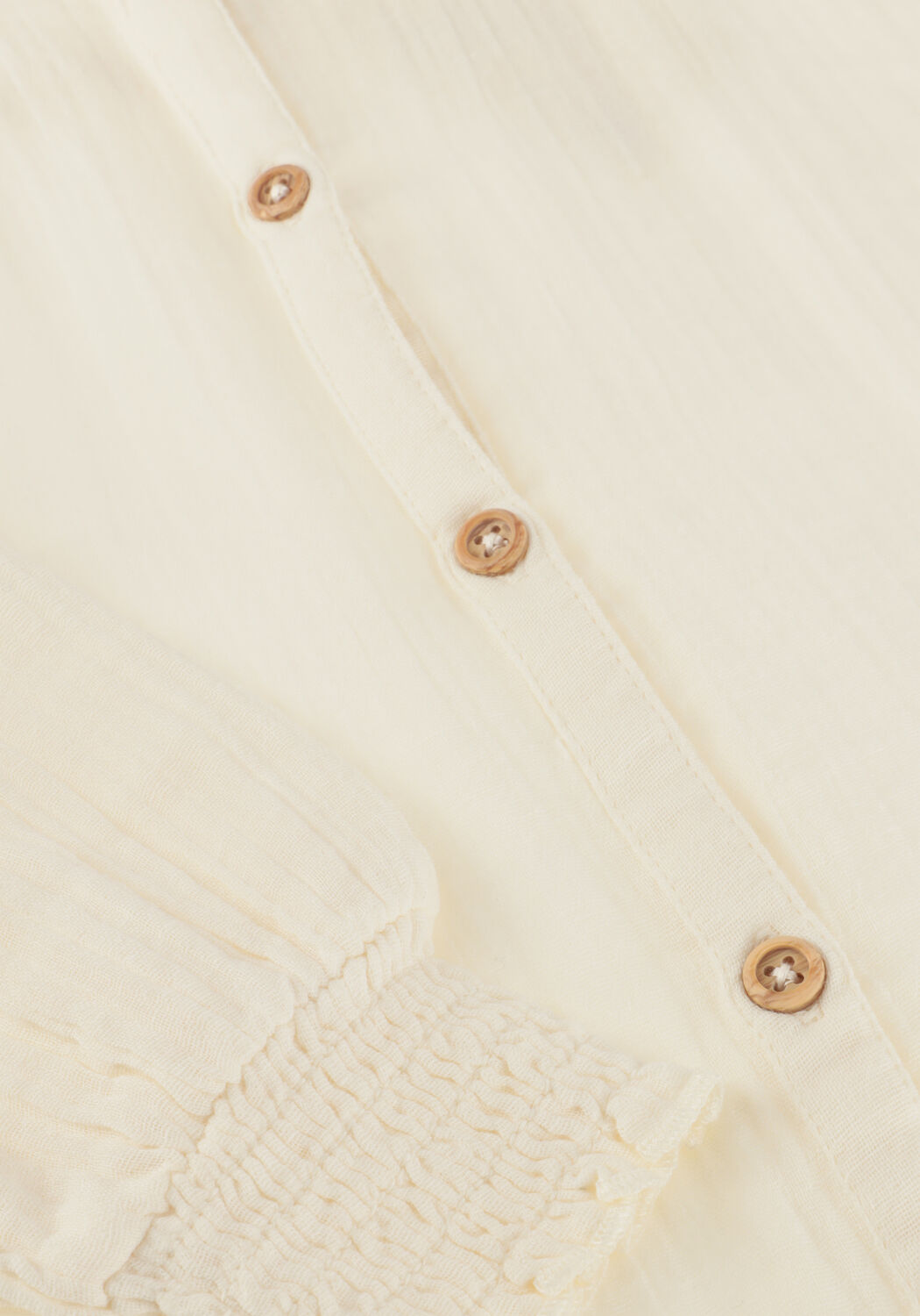 Ecru DAILY7 Blouses LONGSLEEVE RUFFLE - large