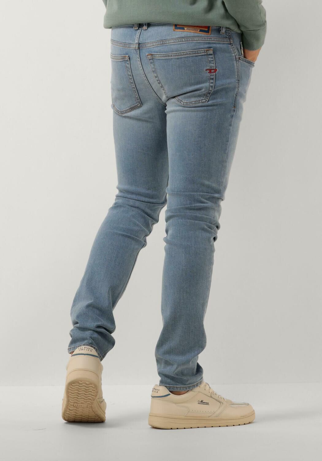 DIESEL Heren Jeans 1979 Sleenker Lichtblauw