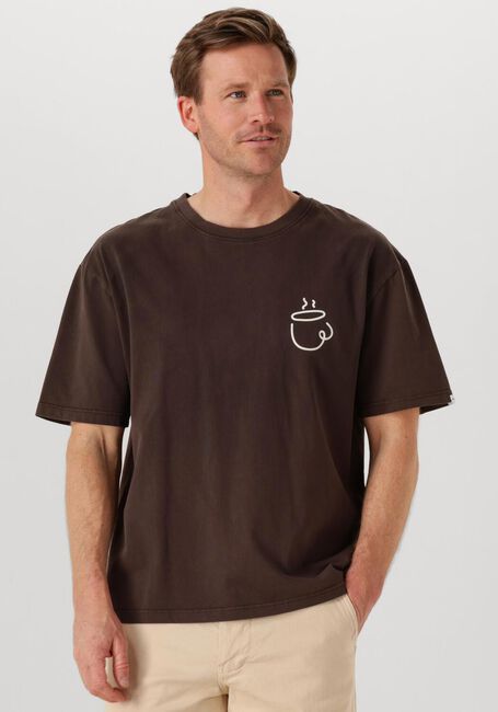 Bruine ANERKJENDT T-shirt AKVILLADS ESPRESSO PRINT S/S TEE - large