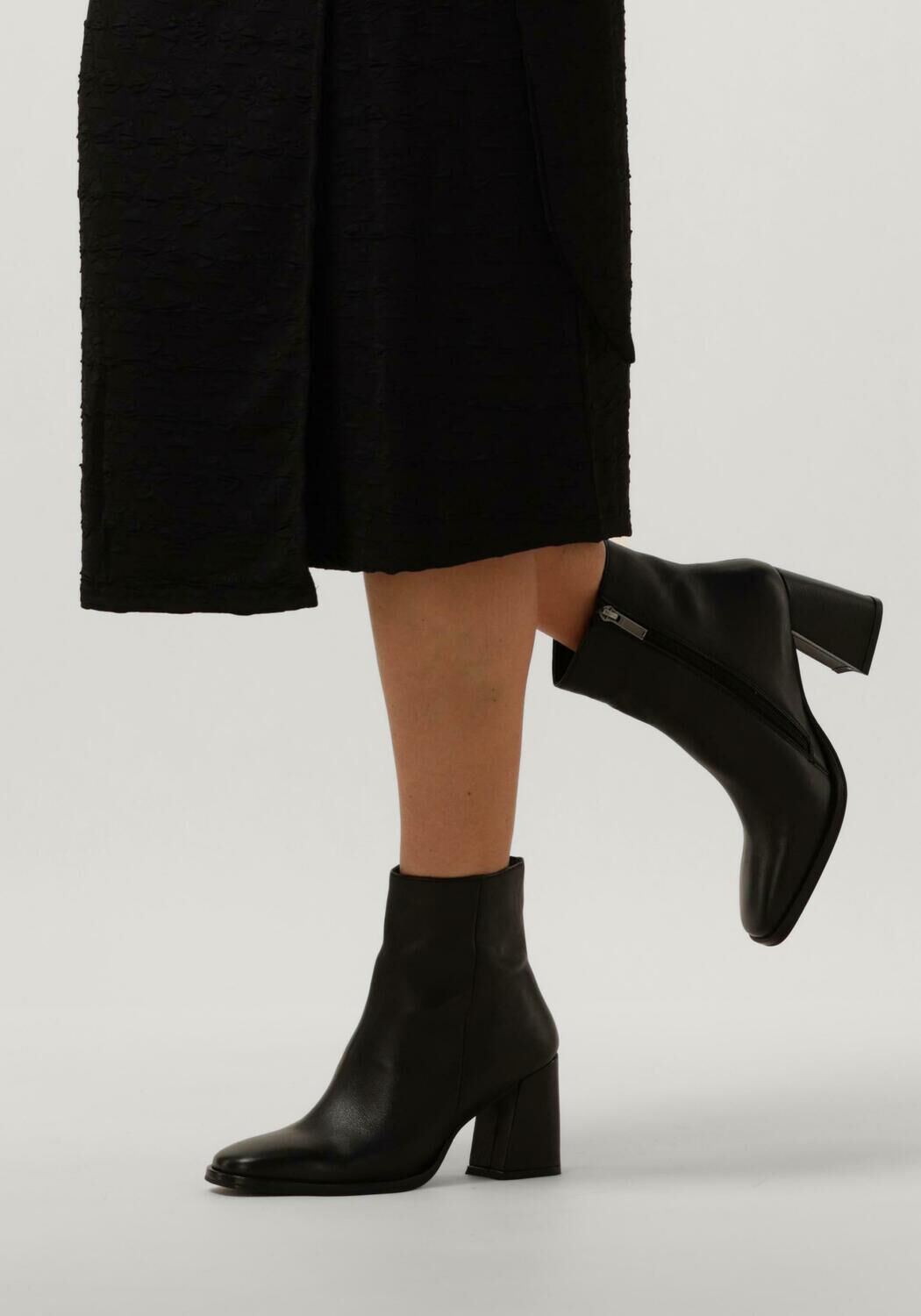 Dames Schoenen Sale Tot 70 korting in de outlet Omoda