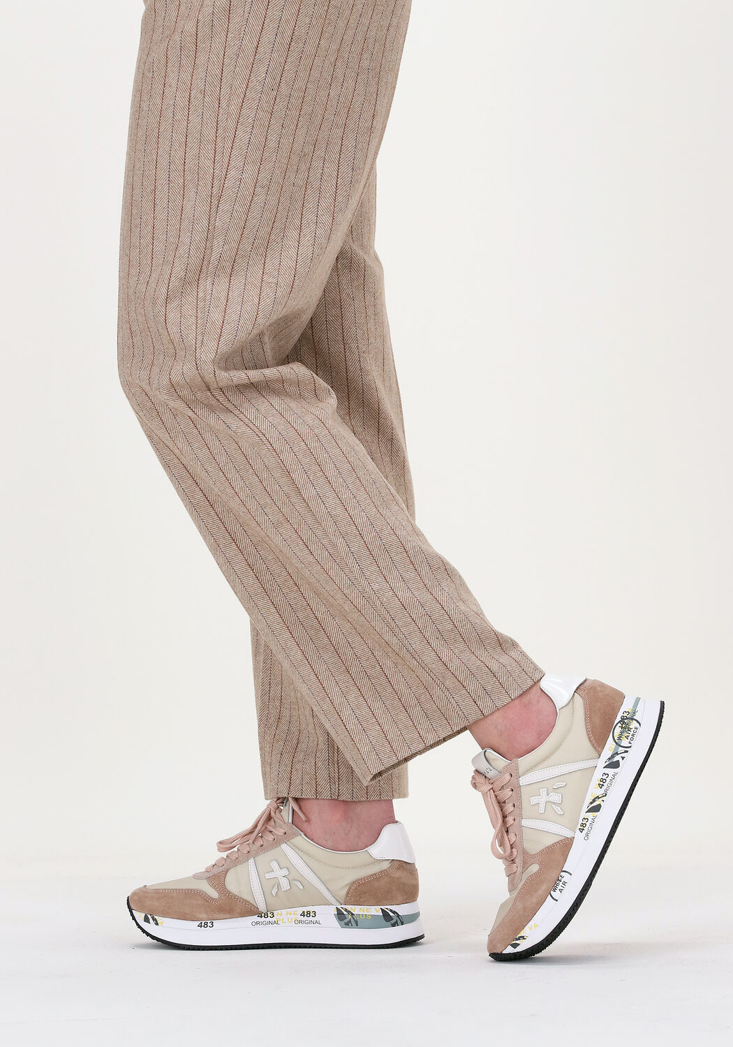 Camel PREMIATA Lage sneakers TRIS - large