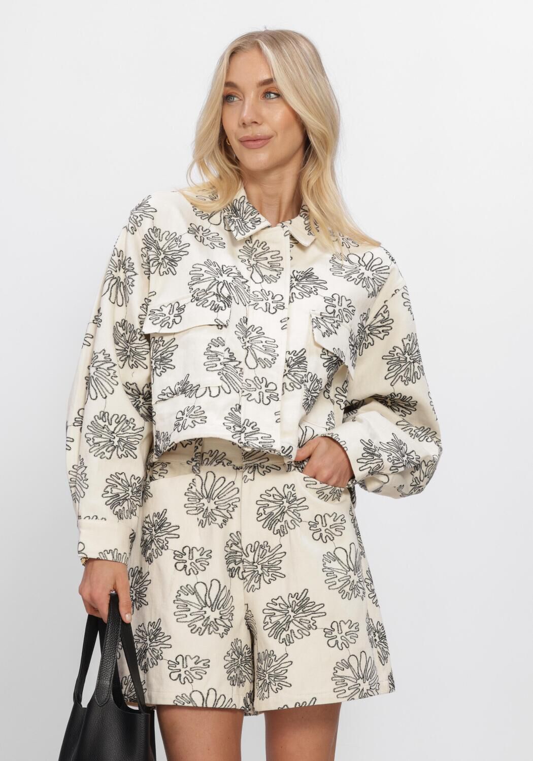 Witte AMAYA AMSTERDAM Jassen MYRA JACKET - large