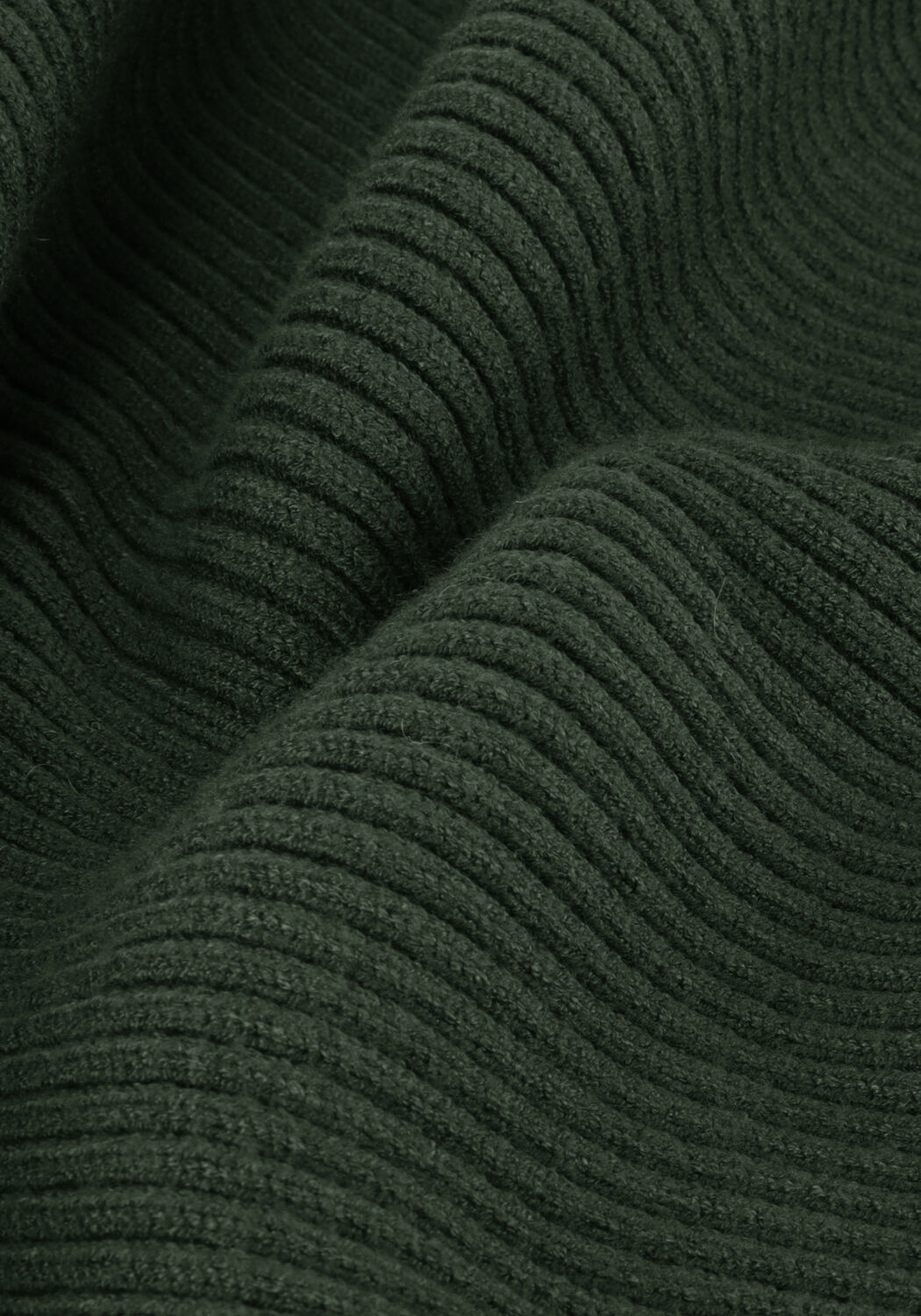 Groene MINUS Mini jurk AVA KNIT TURTLENECK DRESS - large