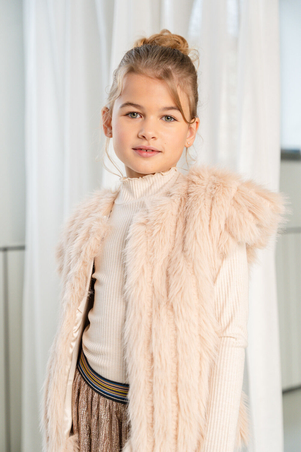 LIKE FLO Meisjes Blazers Doutze Fur Bodywarmer Taupe