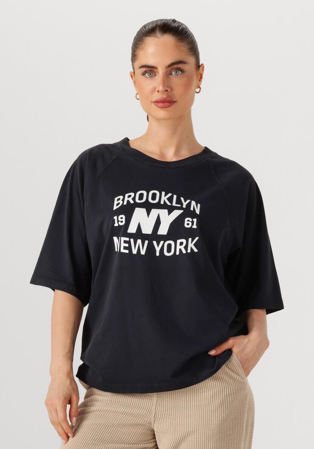 PENN & INK Dames Tops & T-shirts T-shirt W25f1746 Blauw