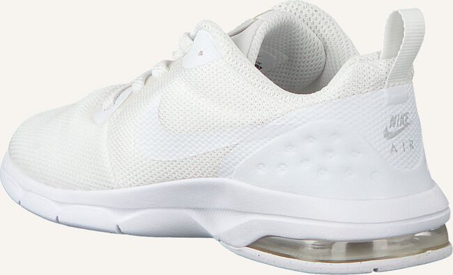 Witte NIKE Lage sneakers NIKE AIR MAX MOTION LW Witte NIKE Lage sneakers NIKE AIR MAX MOTION LW - large