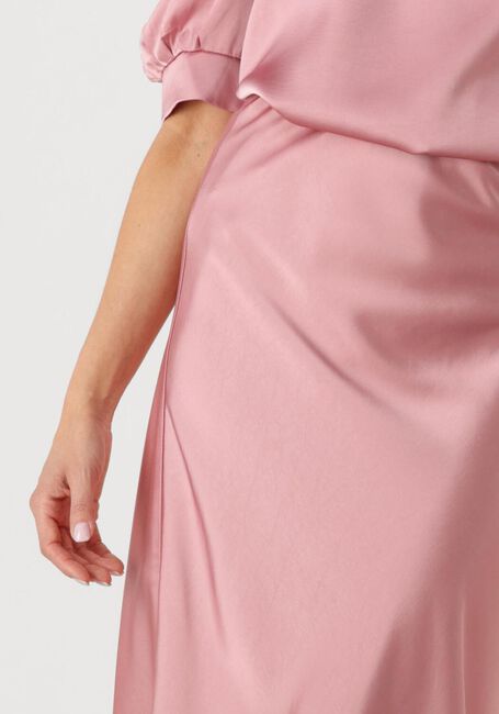 Roze NEO NOIR Maxirok VICKY HEAVY SATEEN SKIRT - large