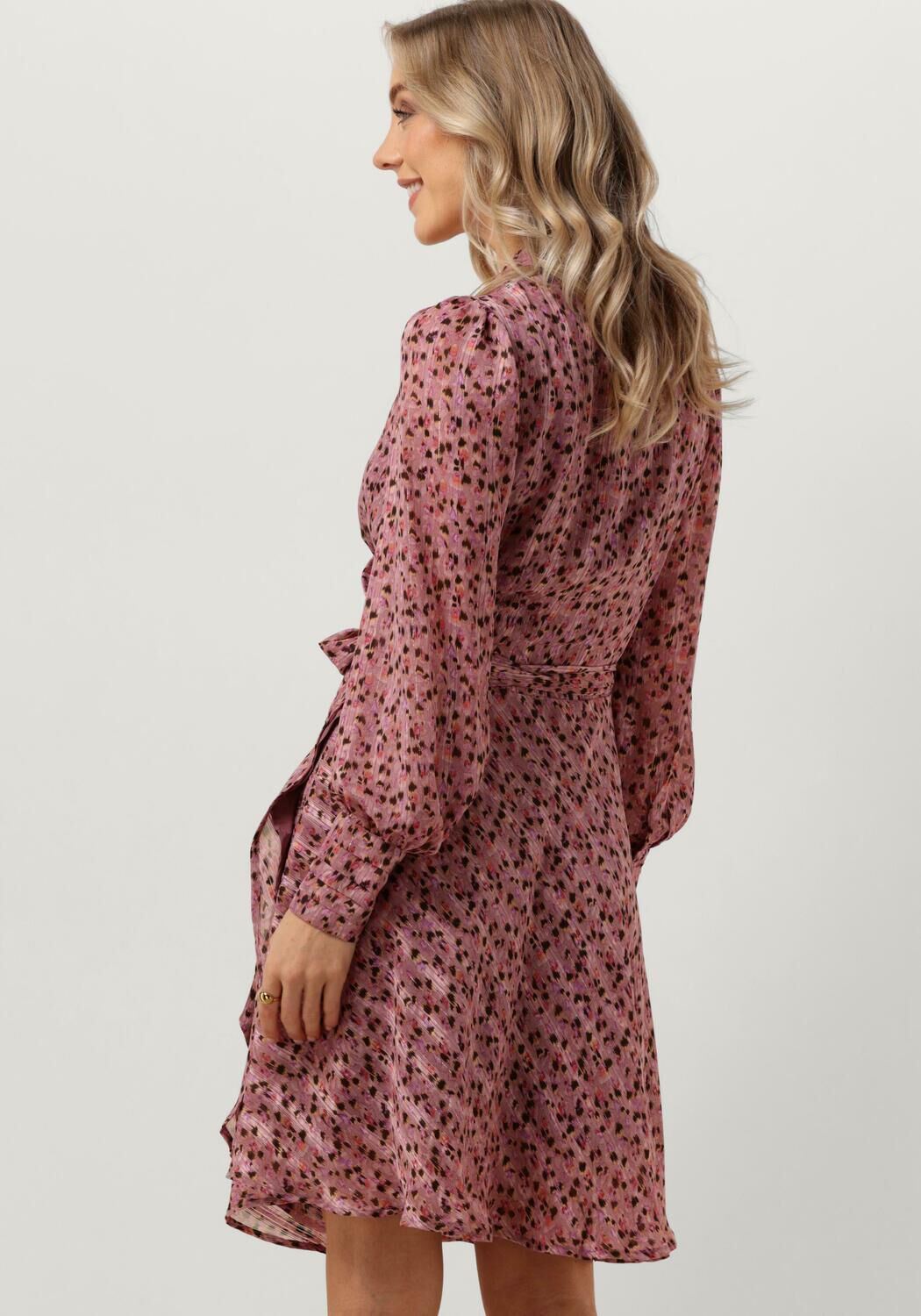 NOTRE-V Dames Jurken Short Printed Wrap Dress Lila