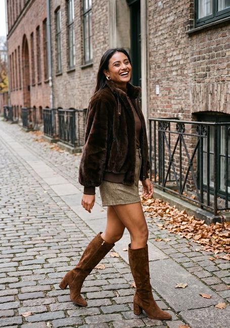 Bruine AMAYA AMSTERDAM Faux fur jas TALA JACKET - large