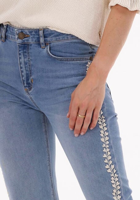 Lichtblauwe FABIENNE CHAPOT Flared jeans EVA EXTRA FLARE JEANS - large