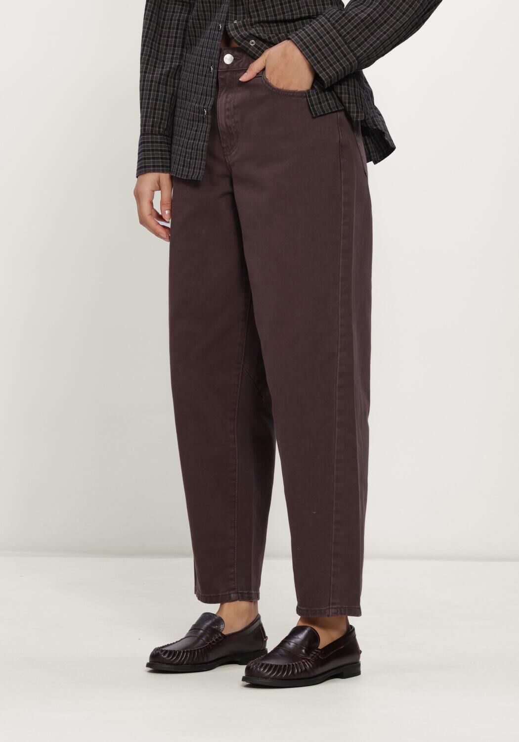 Bruine OBJECT Barrel jeans OBJMIU ZOE MW BARREL ANK TWILL JEANS DIV - large