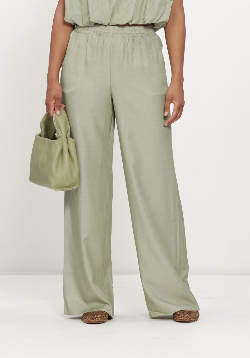 Mint REFINED DEPARTMENT Wijde broek LADIES WOVEN FLOWY WIDE LEG PANTS NOVA - large