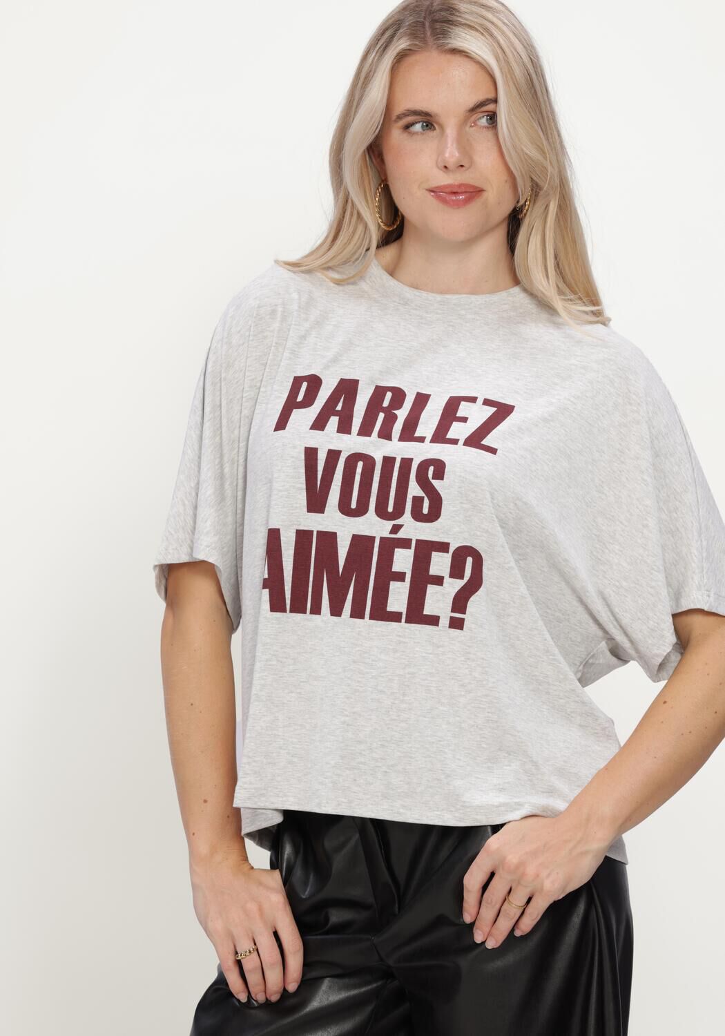 AIMEE THE LABEL Dames Tops & T-shirts Elaraw6 Shirt Lichtgrijs