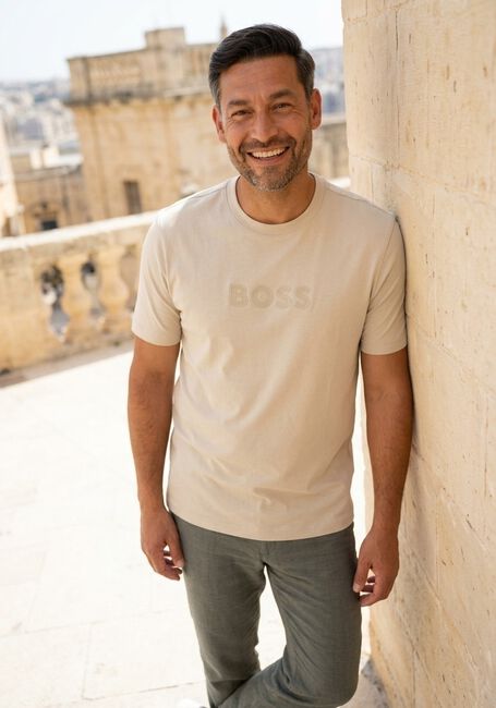 Beige BOSS GREEN T-shirt TS_TERRACE LOGO - large
