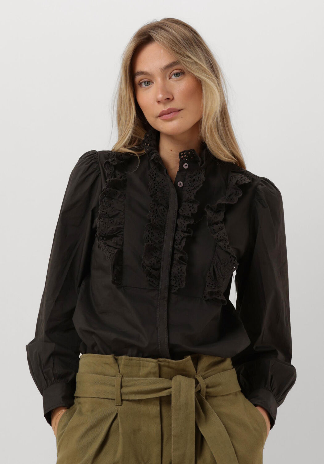 Antik batik Blouse met broderie details Charlotte zwart