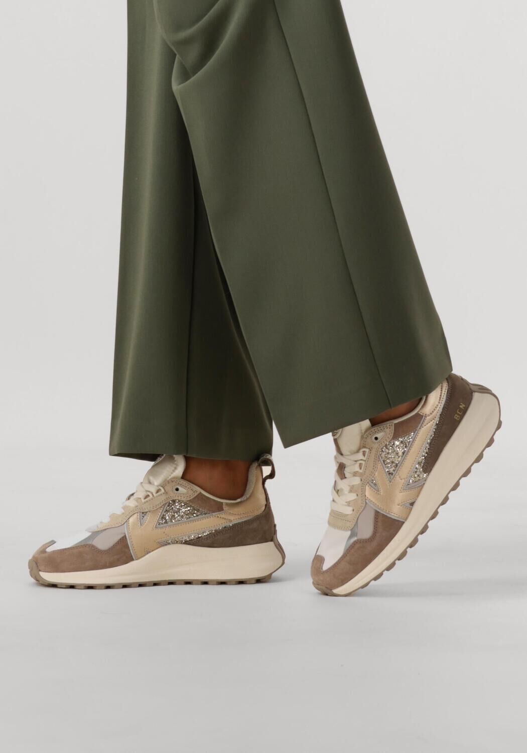 Beige KAOTIKO Lage sneakers DETROIT GLAM - large