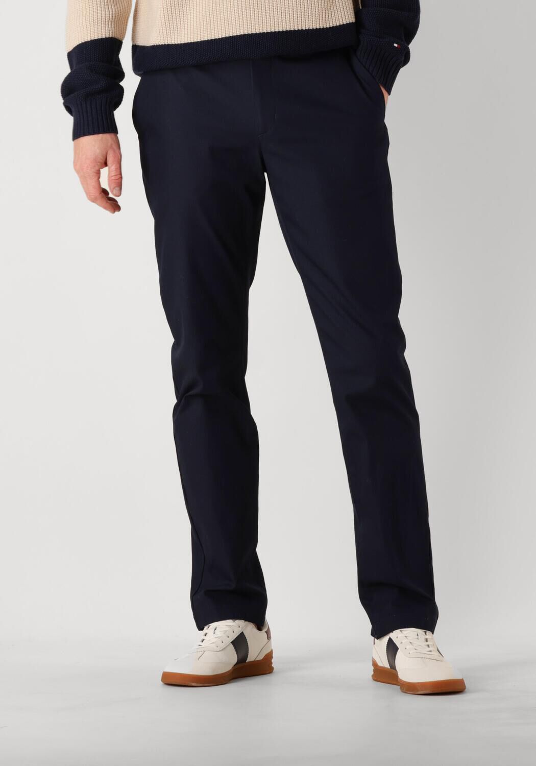 TOMMY HILFIGER Heren Broeken Denton Tech Chino Blauw