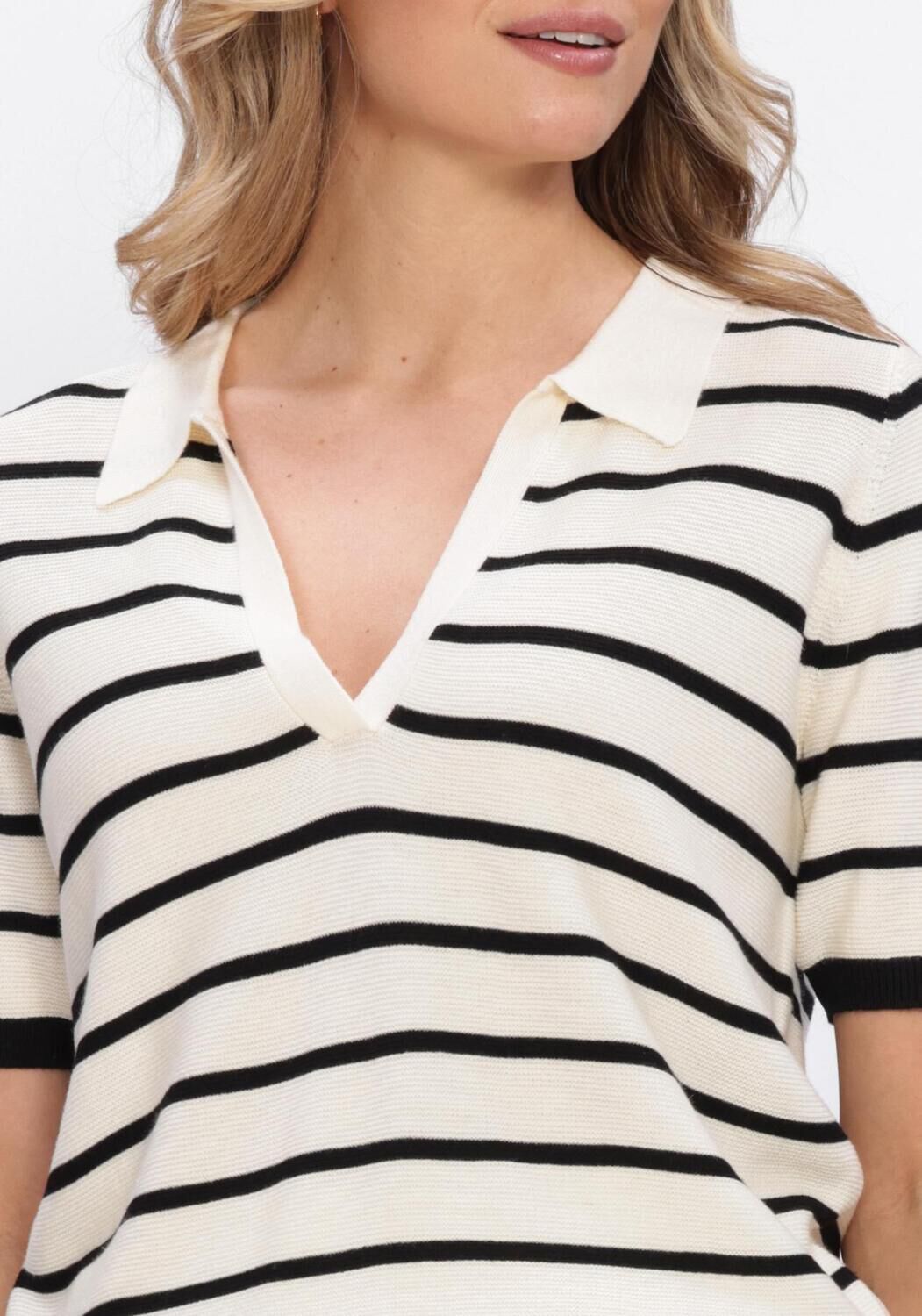 Creme SIMPLE Tops & T-shirts SHORT SLEEVE - large