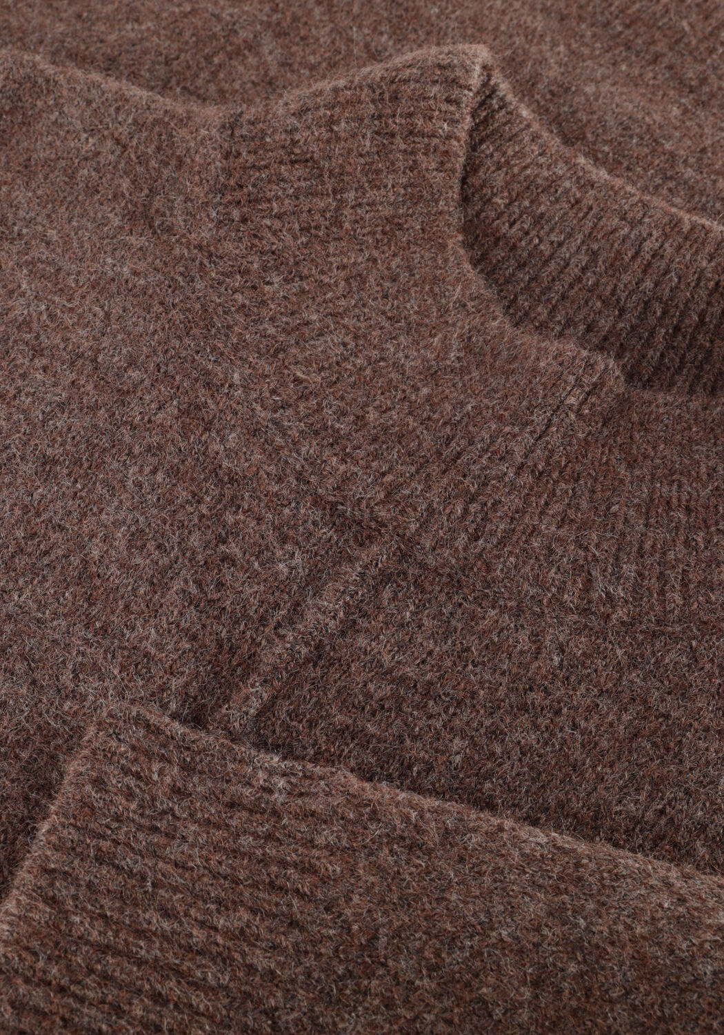 Bruine OMODA ATELIER Trui OM-SOOF X NINA - large