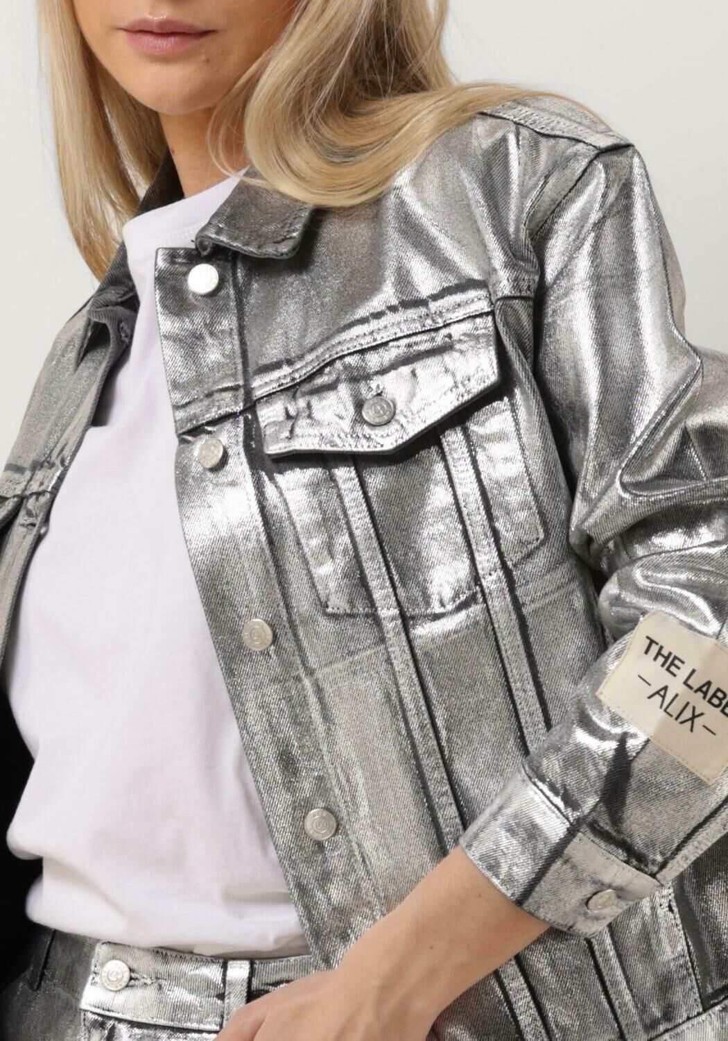 ALIX THE LABEL Dames Jassen Ladies Woven Silver Denim Jacket Zilver