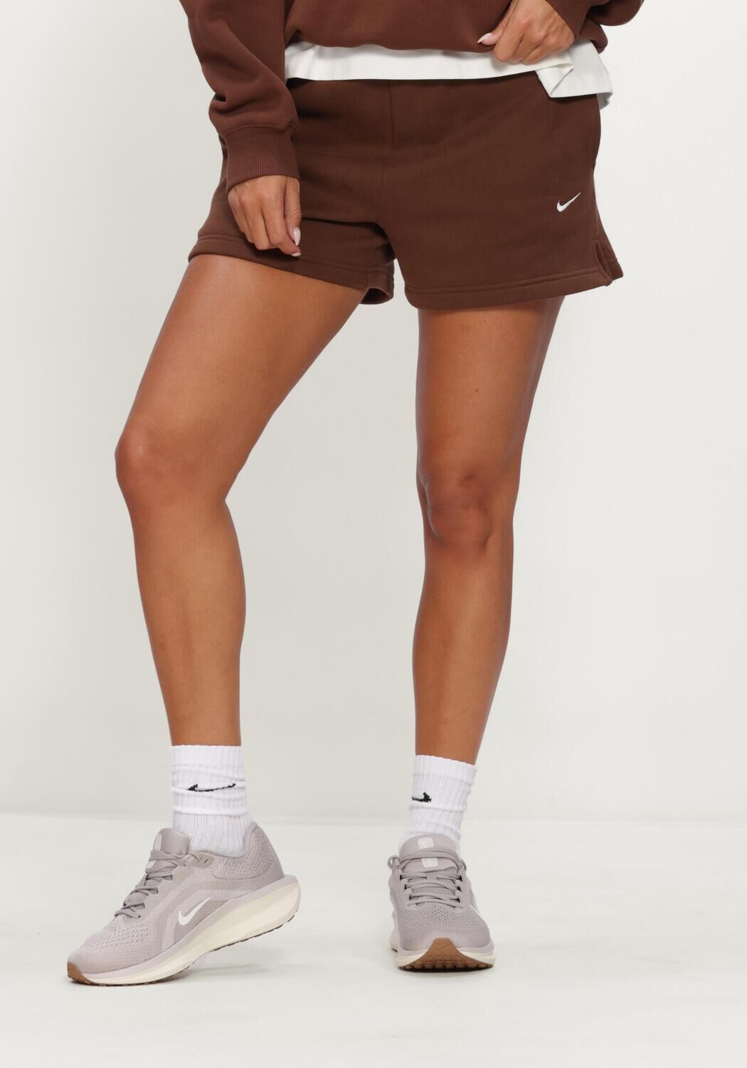 Bruine NIKE Korte broek NIKE STUDIO FLEECE MEDIUM WEIGHT - large