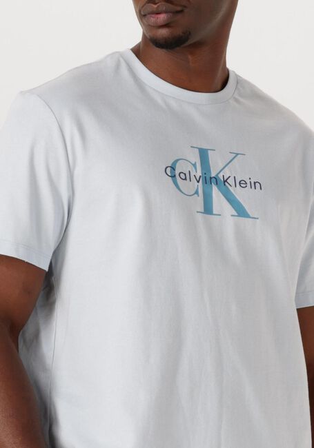 Lichtblauwe CALVIN KLEIN T-shirt SS HERO MONOLOGO TEE 20S - large
