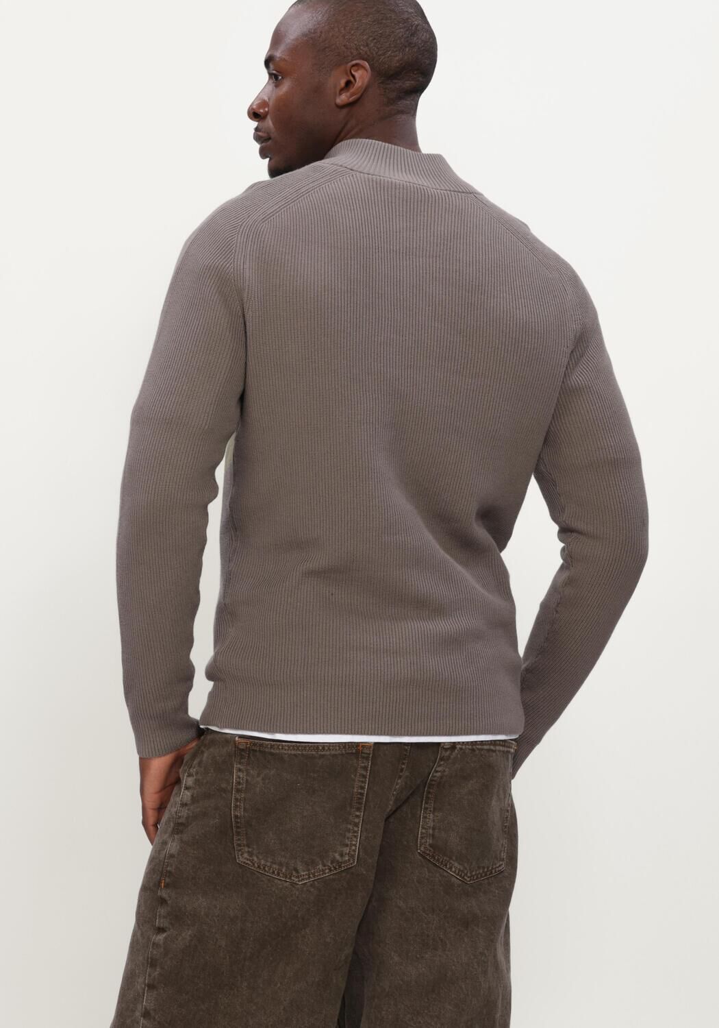 Taupe GENTI Trui TURTLE BUTTON LS - large