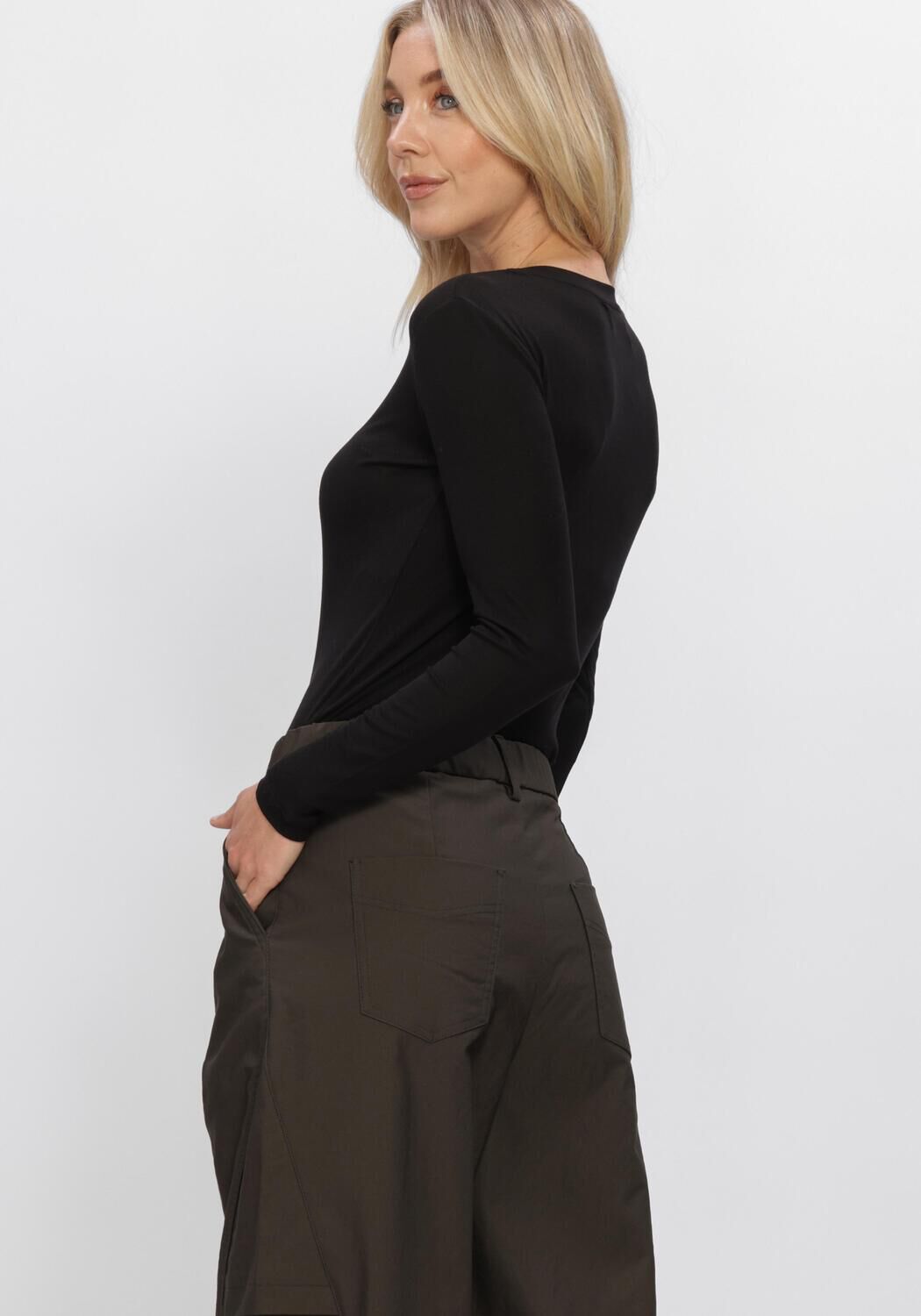 Zwarte WITHBLACK Top WBLJOSEFINE LS TEE - large