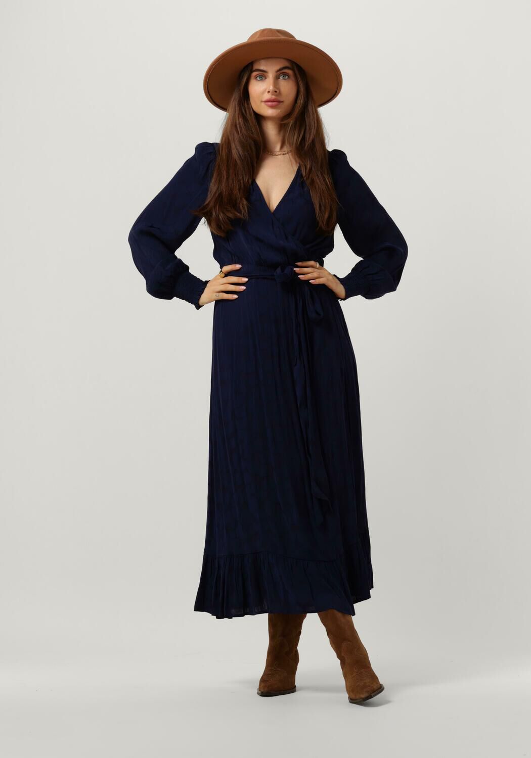 Fabienne Chapot Natalia Maxi Jurk met V-hals en ballonmouwen Black Dames