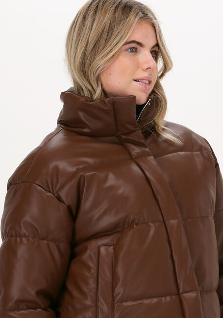 Bruine RIANNE MEIJER x NA-KD Gewatteerde jas PU PADDED JACKET - large