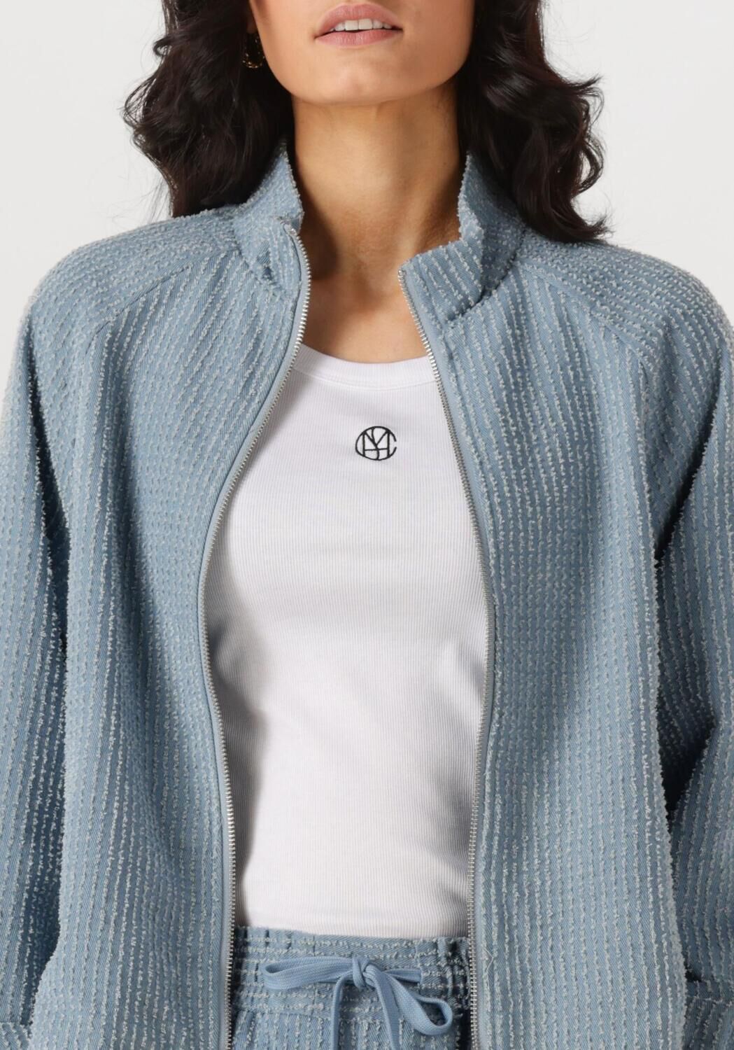 ANOTHER LABEL Dames Jassen Sare Denim Jacket Lichtblauw