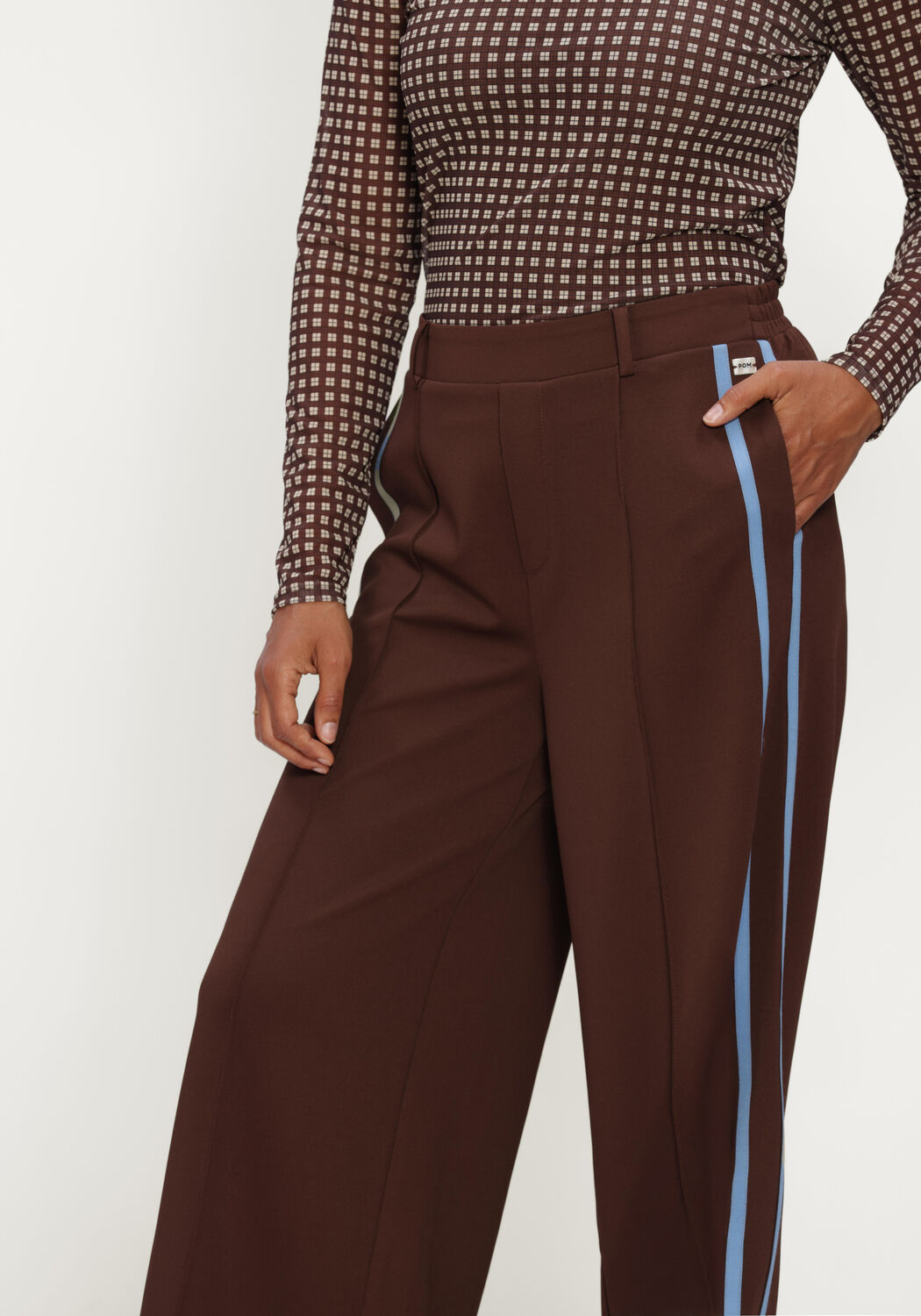 Bruine POM AMSTERDAM Wijde broek NORA CHOCOLATE BROWN - large