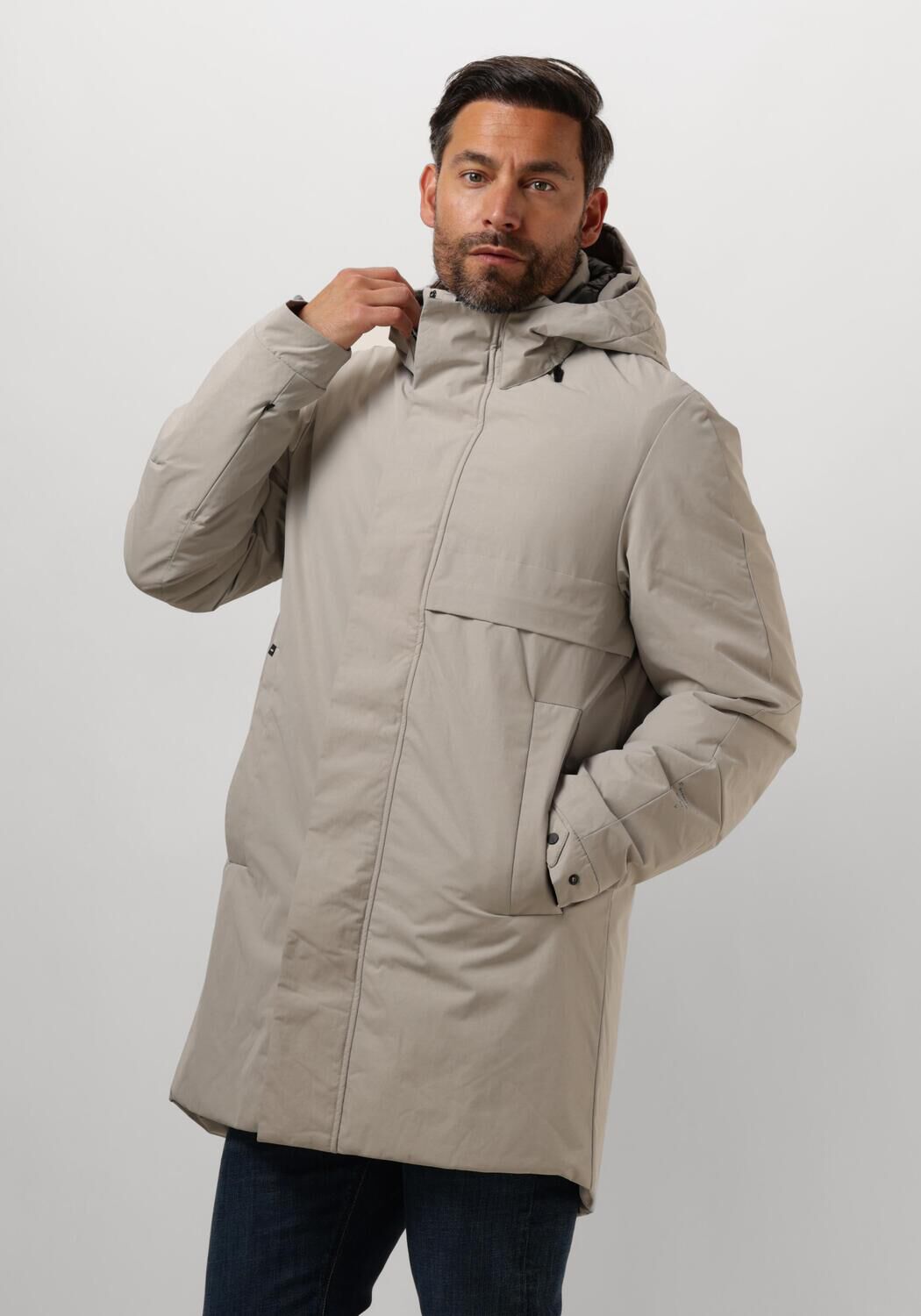 beige krakatau parka s qm484
