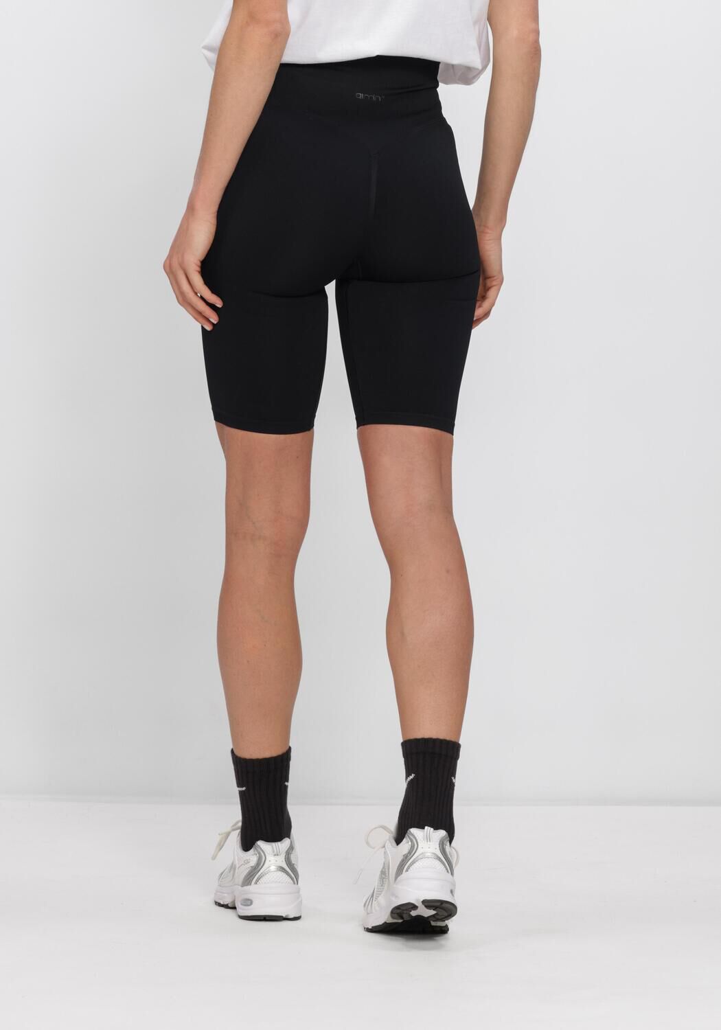 Zwarte AIM'N Sportshorts SHAPE SEAMLESS BIKER SHORTS - large