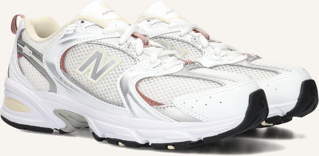 Witte NEW BALANCE Lage sneakers MR530 D Witte NEW BALANCE Lage sneakers MR530 D - large